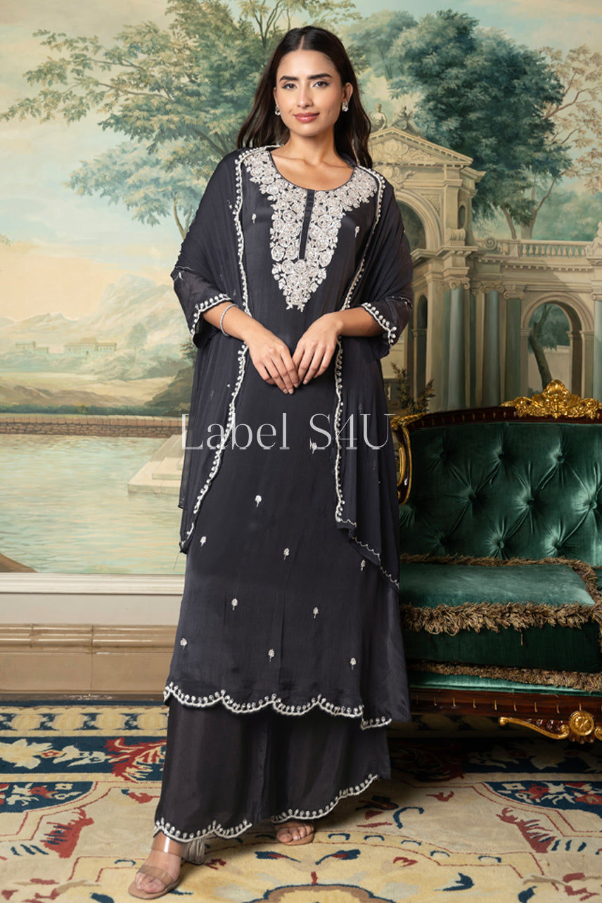 Eid Outfit Ideas 2025 Trending Eid Dresses in 2025 Page 2 Label S4U