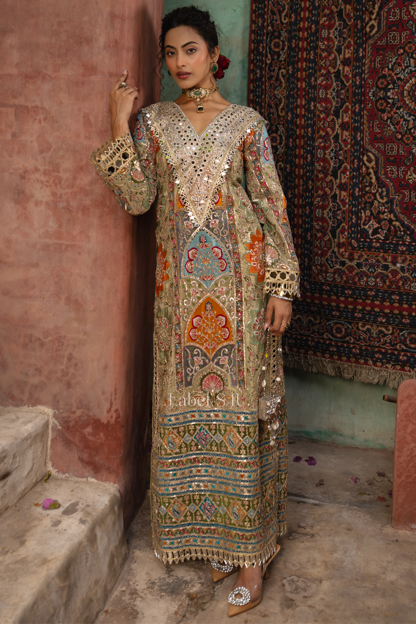 Jashn-E-Rang Embellished Kaftan Set