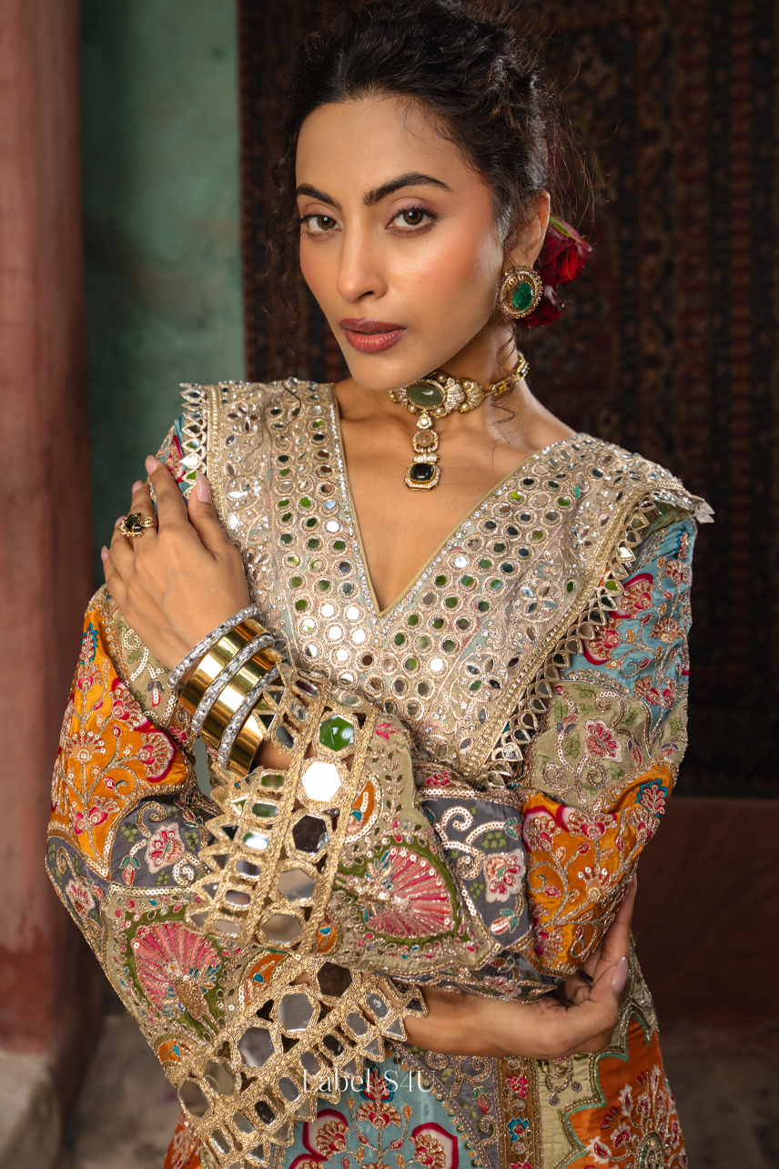 Jashn-E-Rang Embellished Kaftan Set