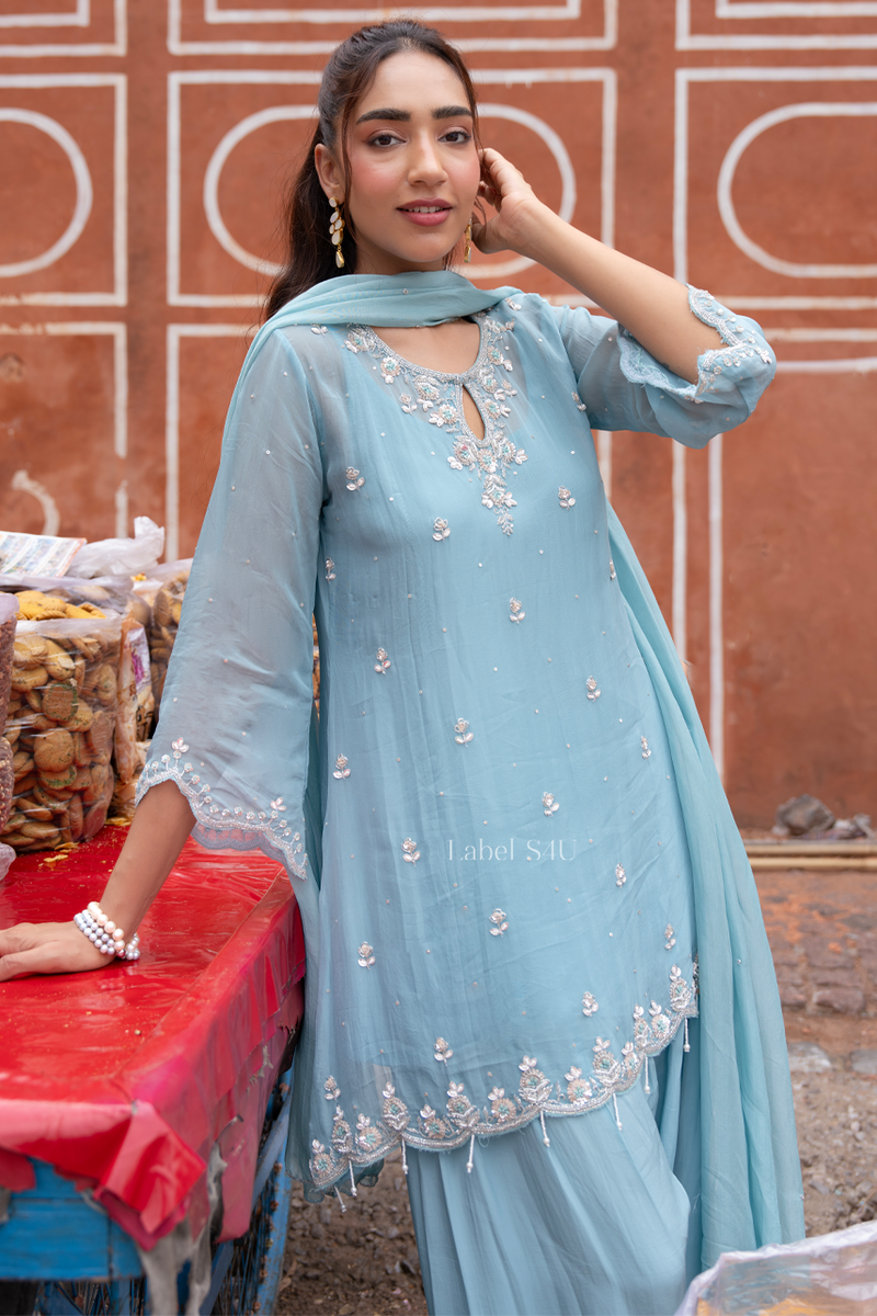 ethnic pakistani dresses Traditional Salwar Kameez, Cultural Wear for Women,09 42 Pair it with statement jewelry or minimal accessories to suit your unique style Pakistani Designer Clothes in USA