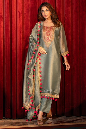 Ruhani Adaa Suit Set