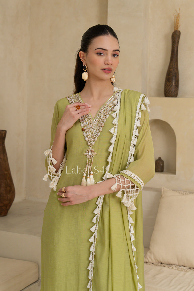 olive green suit set for summer 