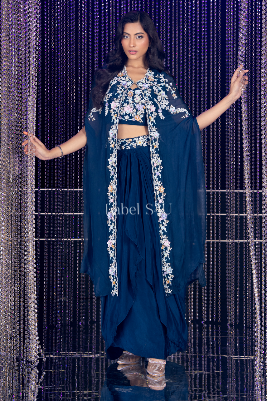 Majestic Charm-Cape Set