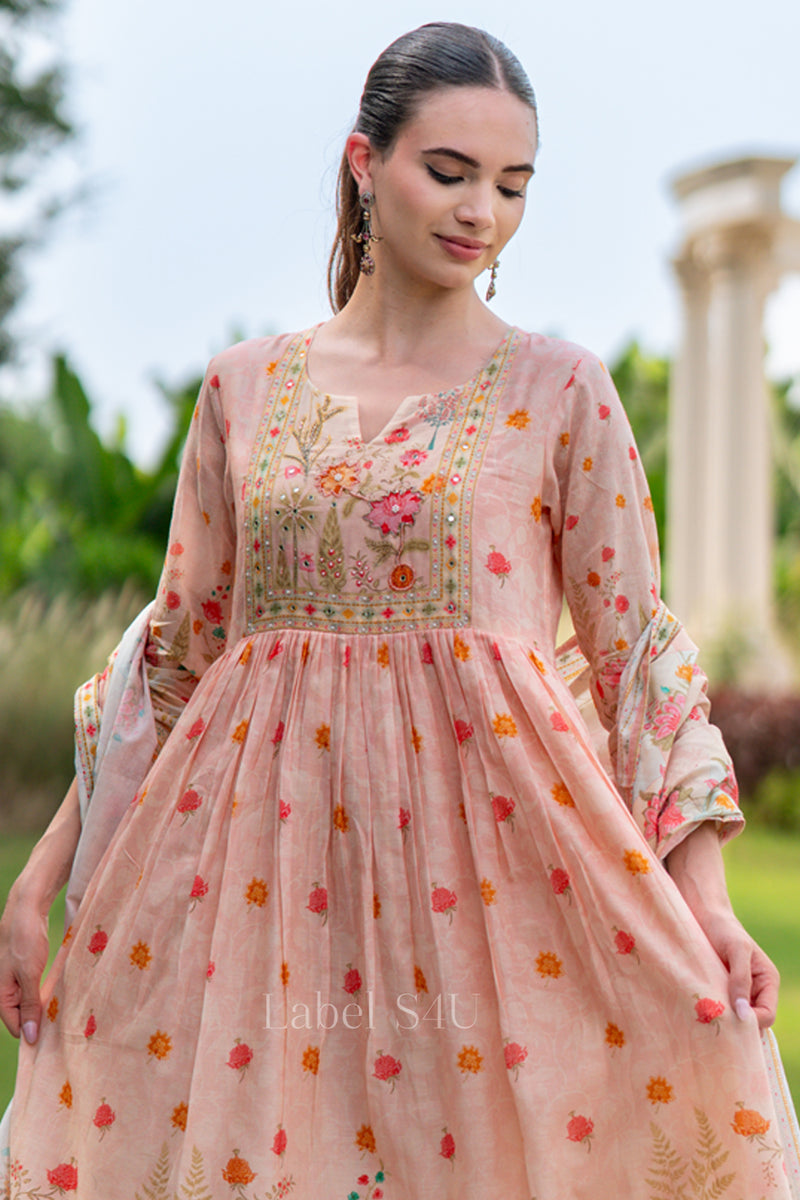 diwali ladies dress Buy Designer Diwali Dresses for Women Online
